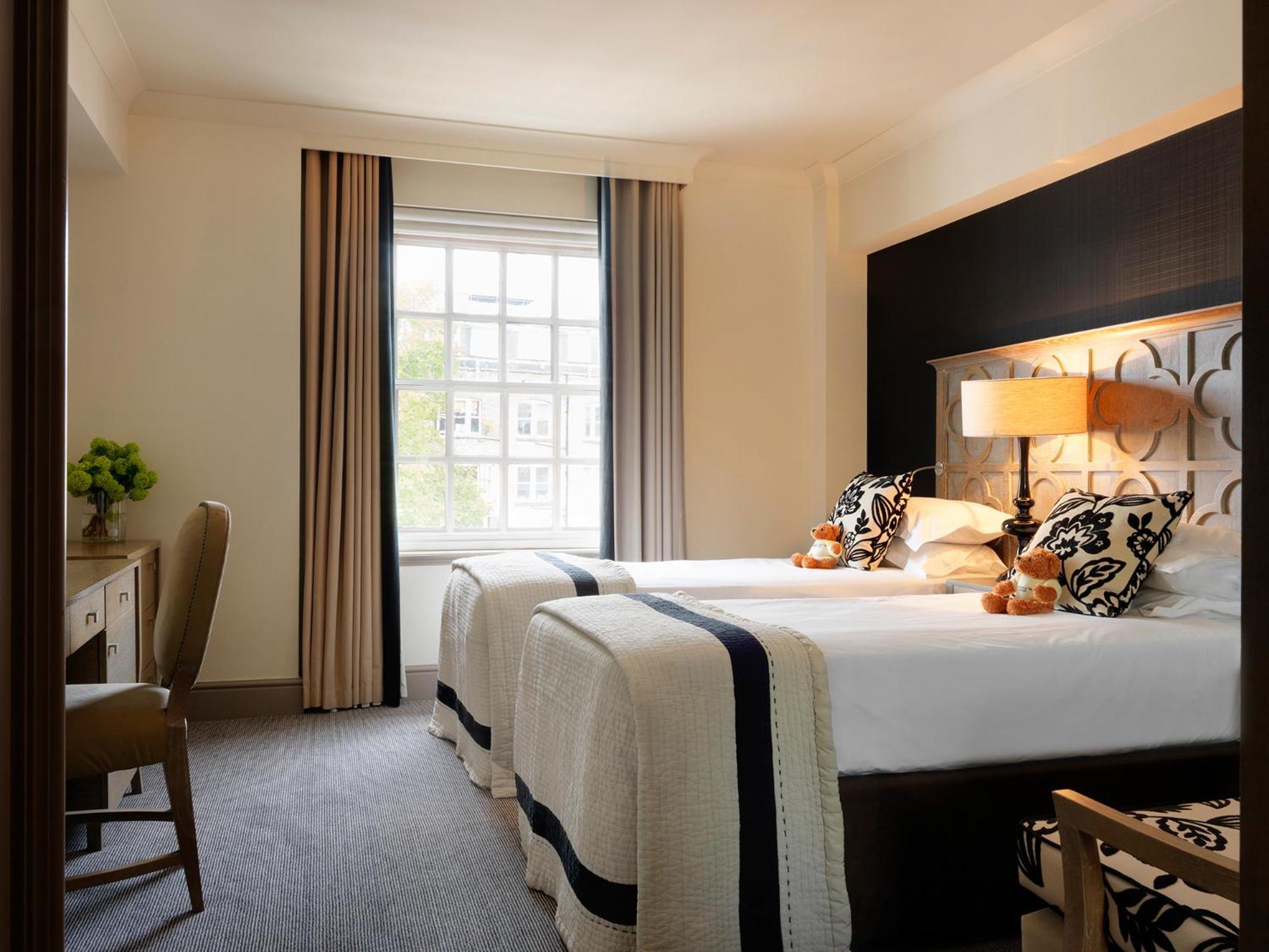 The Bloomsbury Hotel Londres Exterior foto A room at the hotel