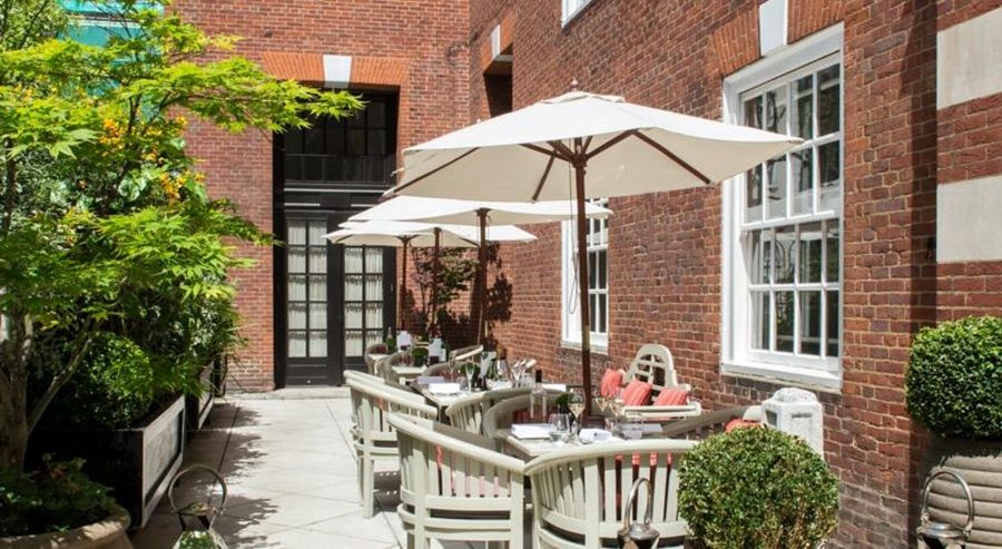 The Bloomsbury Hotel Londres Exterior foto The exterior of the restaurant